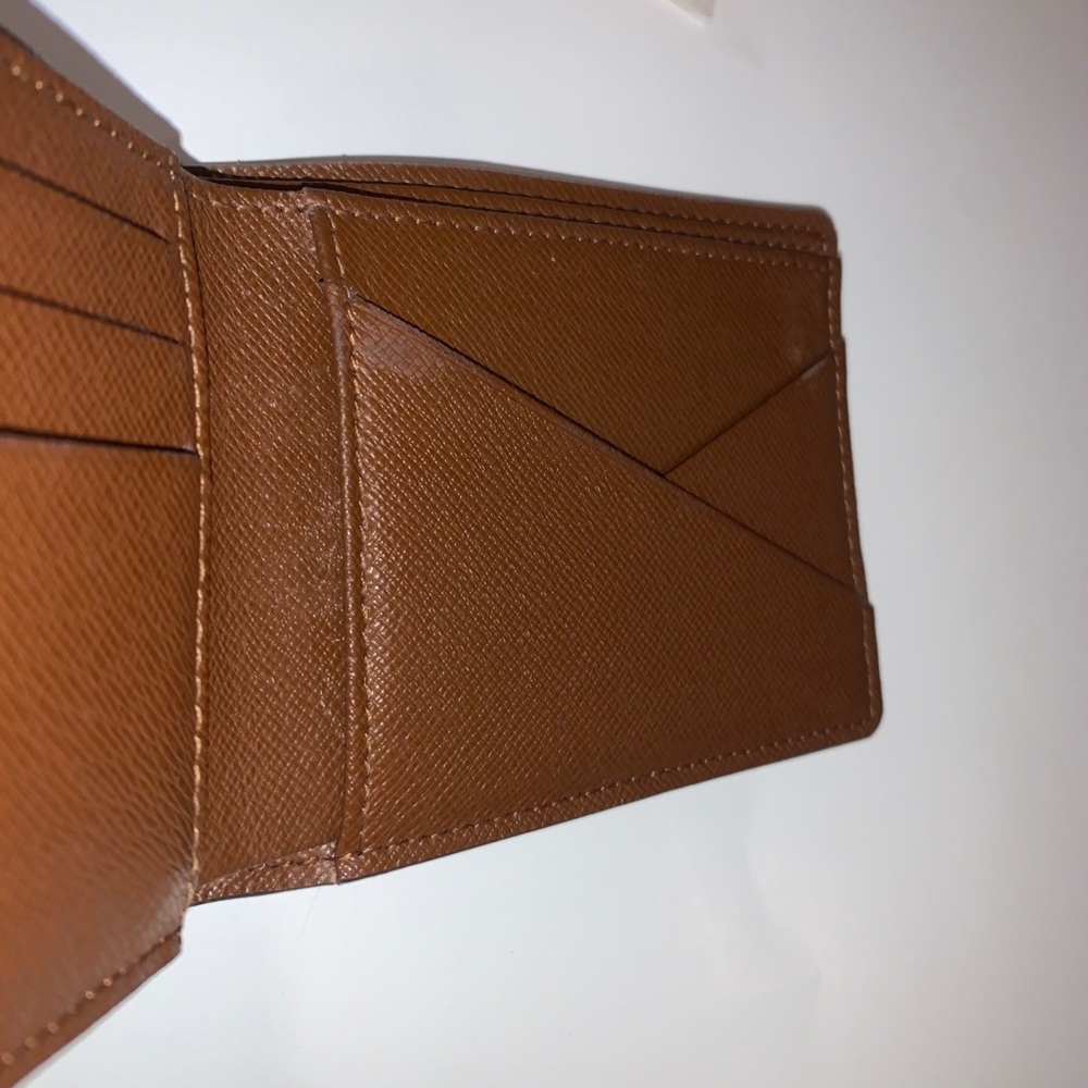 Wallet SOLD - Picture 5 of 12